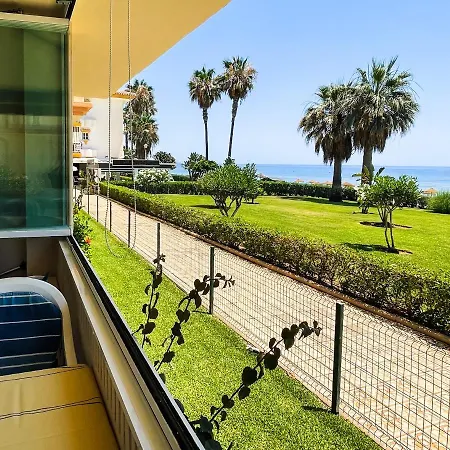 Lejlighed Seafront Garden And Sea Views